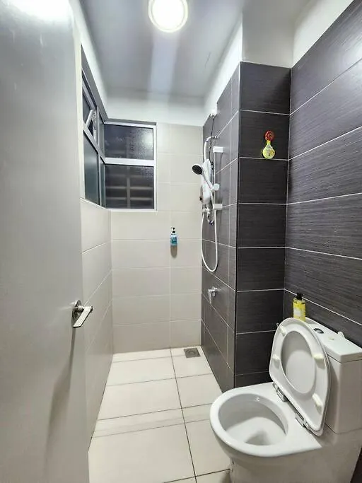 Austin Manhattan Simple Cozy Suite By Double A Johor Bahru 0*,