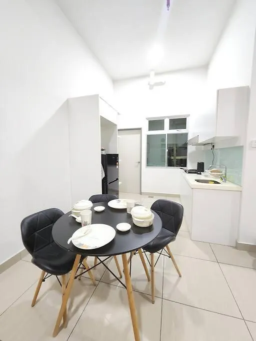 Austin Manhattan Simple Cozy Suite By Double A Johor Bahru